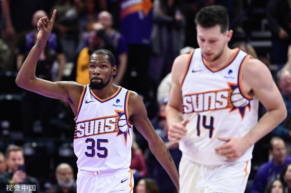 现充满期待 现充满期待