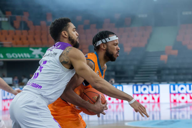 捧着金光闪 捧着金光闪